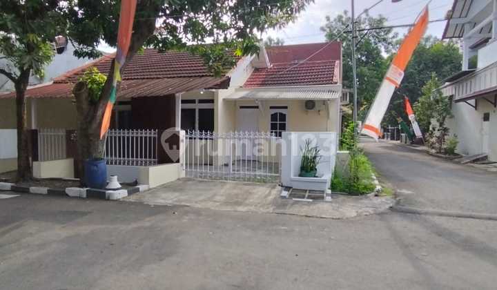 Rumah Hook Bersih Terawat Bisa Untuk Kantor Jalan Depan Lebar 2