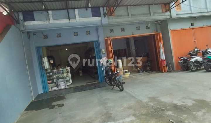 Ruko 2 Lantai Strategis Siap Pakai Lokasi Ramai Penduduk 2