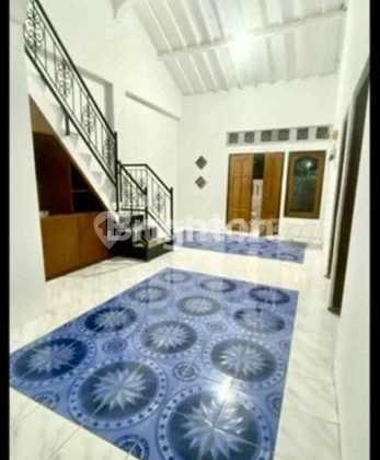 Sewa Rumah 2 Lantai Lokasi Strategis Aneka Jaya Wolter Mongonsidi 1