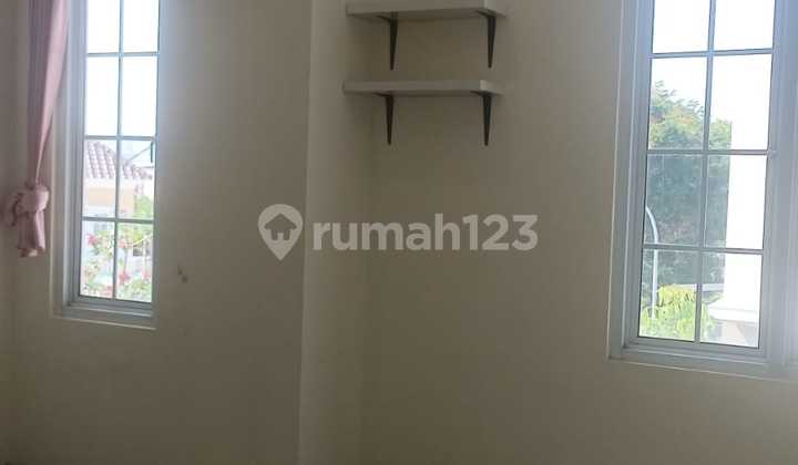 House for Rent in One Gate System Cluster at Paramount Village 2
