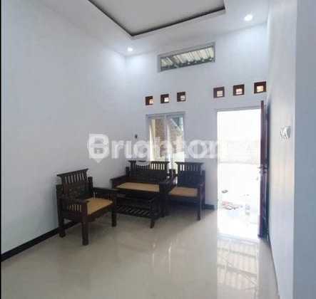 Semi-Furnished House For Rent In Pedurungan Near Aneka Jaya Wolter 2