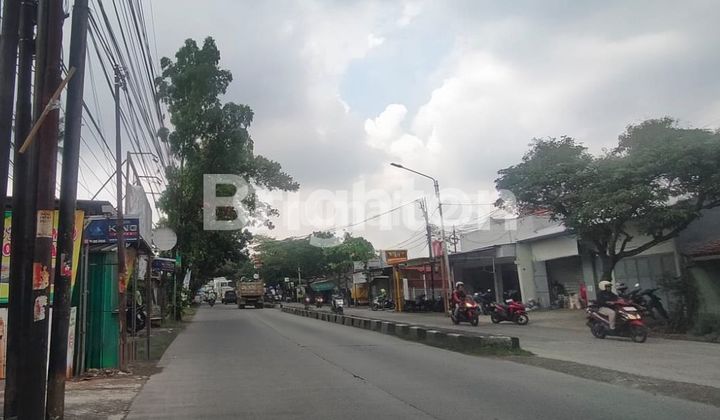 STRATEGIC WAREHOUSE ON WOLTER MONGINSIDI MAIN ROAD 2