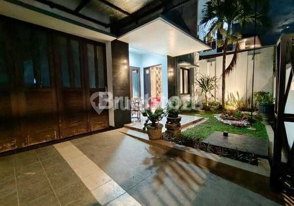 Dijual Rumah Mewah Tengah Kota Full Furnished Lokasi Strategis 1