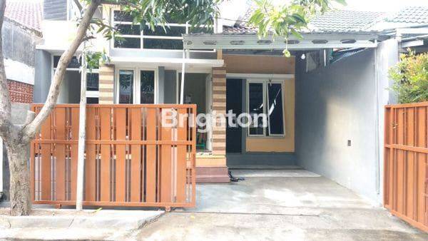 Rumah Strategis Lingkungan Tenang Bangunan Baru Cluster  1