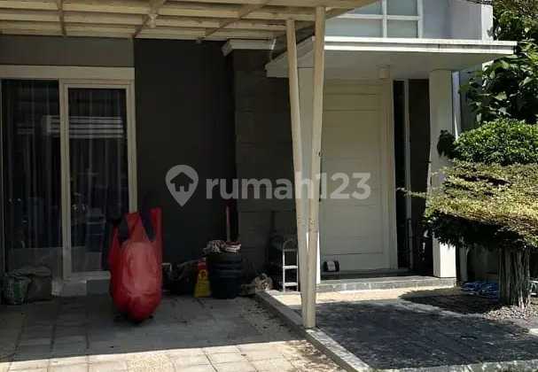 Rumah Disewakan Interior Full Furnished, Cluster One Gate System 1