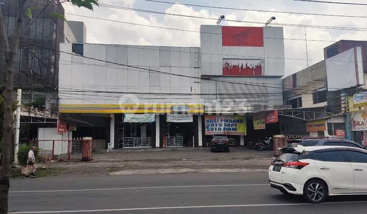 Shop House for Rent, Strategic Location Majapahit East Semarang 1