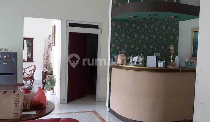 Rumah Jalan Kelud Semarang 2