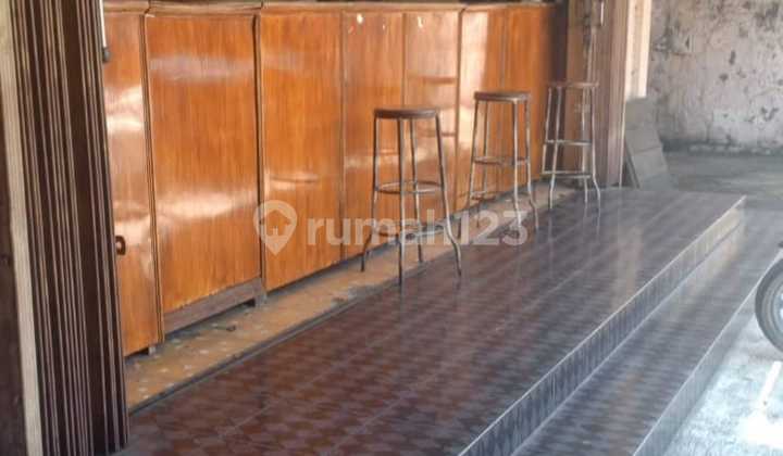 Tempat Usaha di Jalan Raya Jangli Tembalang 2