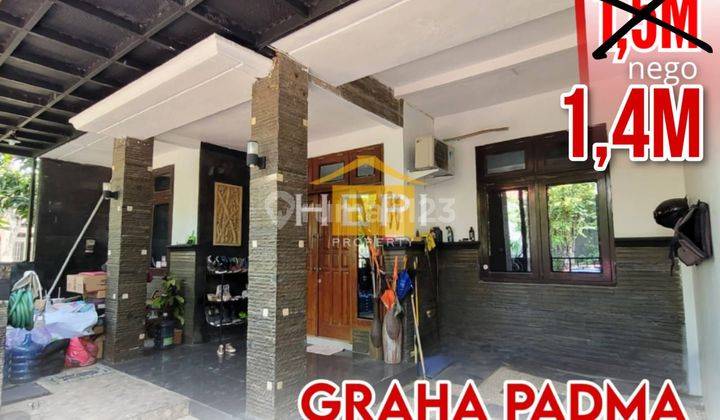 Rumah 2 Lantai Kompleks Graha Padma 1