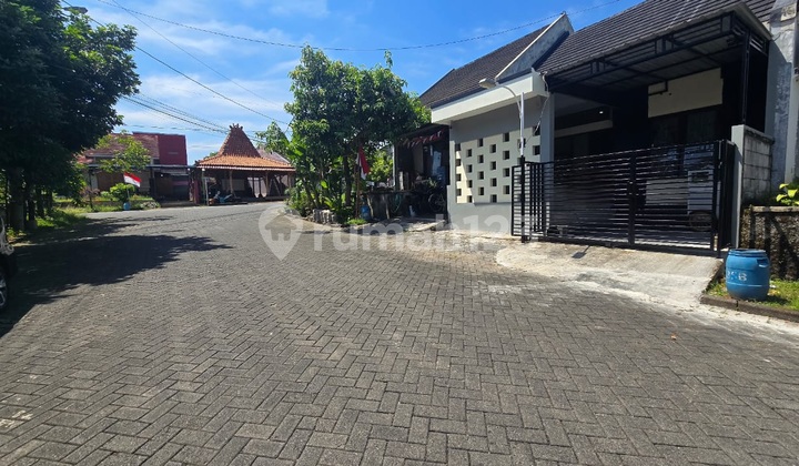 Rumah Cluster Semarang Barat Jalan Lebar