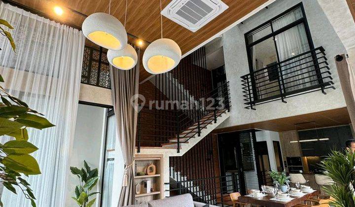 Townhouse Mewah Di Jakarta Selatan Dengan Private Lift Dengan Nuansa Resort Yang Nyaman 1