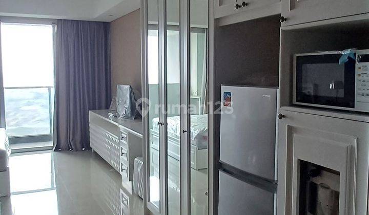 Disewa Apartemen Kemang Village Tipe Studio Fully Furnished With Balkon 2