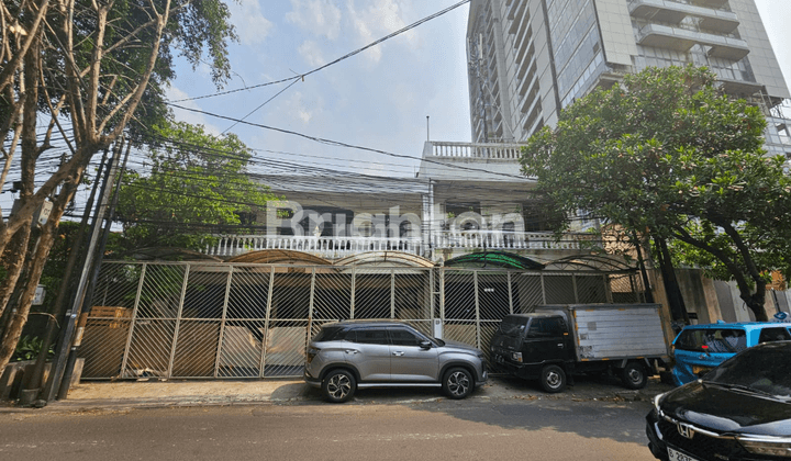 Rumah hitung tanah di area  Casablanca, Tebet 1