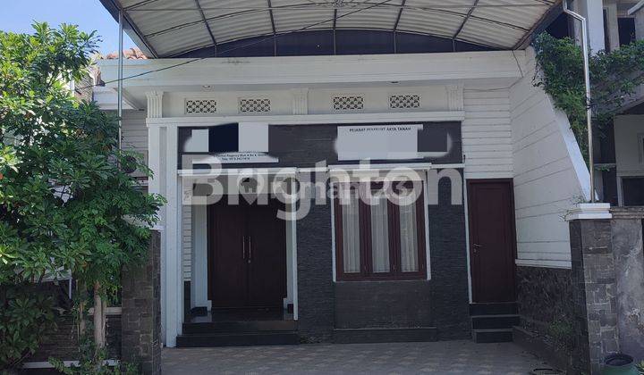 Rumah mewah 2 lantai 1