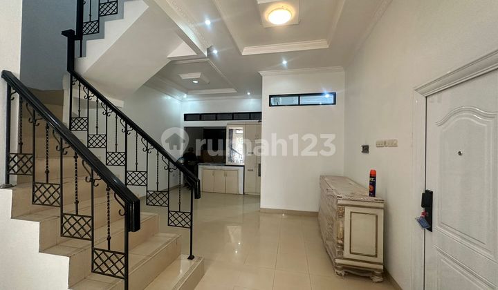 Rumah Asri Siap Huni di Pesona Khayangan 2