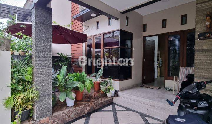 RUMAH ASRI DI KAWASAN ELITE PESONA KHAYANGAN DEPOK 2