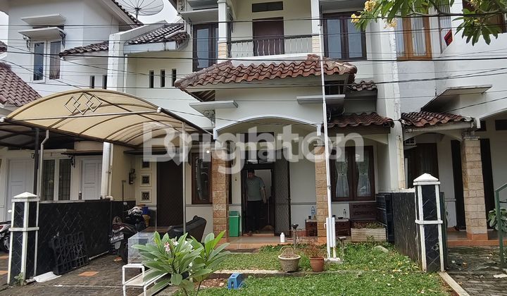 STRATEGIC RESIDENCE IN PESONA KHAYANGAN