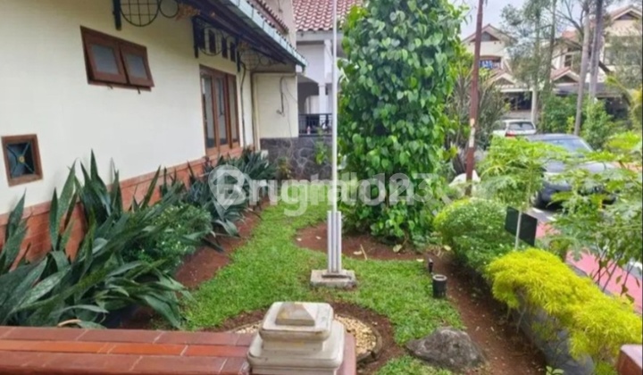Spacious and Comfortable House at Pesona Khayangan Spacious and Comfortable House at Pesona Khayangan