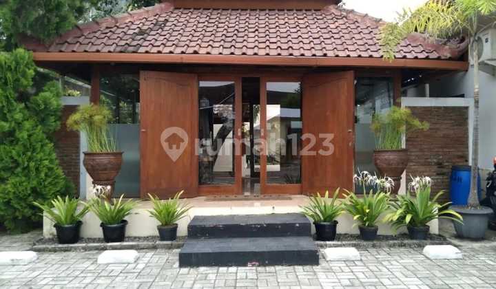 Guest House Furnished 16 Kamar, Lokasi Komersial Yogyakarta Guest House Furnished 16 Kamar, Lokasi Komersial Yogyakarta