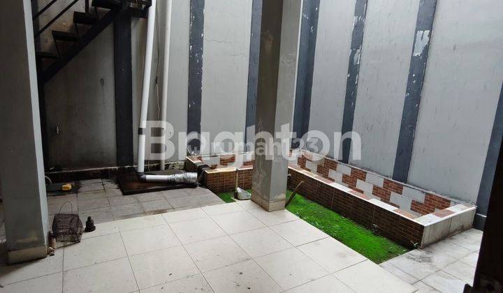 RUMAH SIAP HUNI DI PESONA KHAYANGAN 2