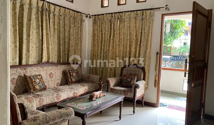 Strategic Residences in Pesona Khayangan 2