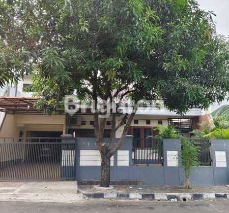 Rumah Strategis di Tanjung Barat Indah