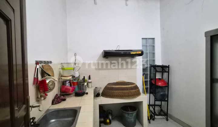 T33 Dijual Rumah Second Dlm Komp Asri Jalan Lebar di Jatiwaringin 2