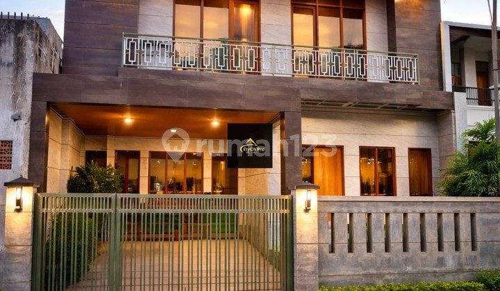 Rumah Mewah Baru Tahap Finishing di Kayu Putihrta Timur /D42