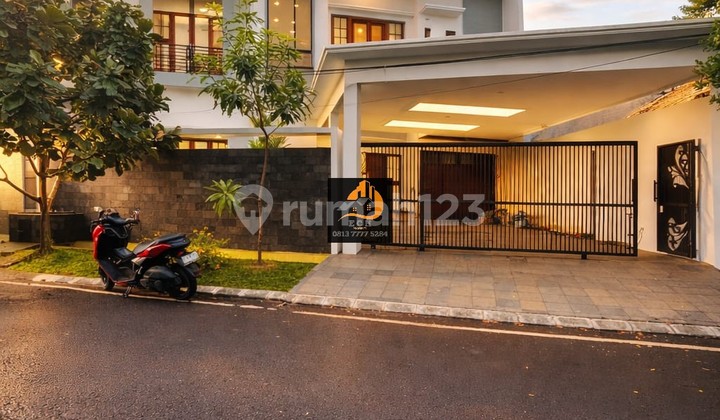 New Luxury House with Swimming Pool in Elite Complex Duren Sawit/D37