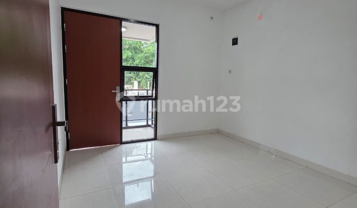 Rumah 2 Lantai di Tangerang Selatan Kini Hanya *800 Jutaan/S915