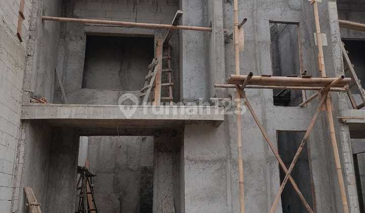 S821.Rumah 1 Lt Akses sangat Lega Perbatasan Petukangan Jaksel S821.Rumah 1 Lt Akses sangat Lega Perbatasan Petukangan Jaksel