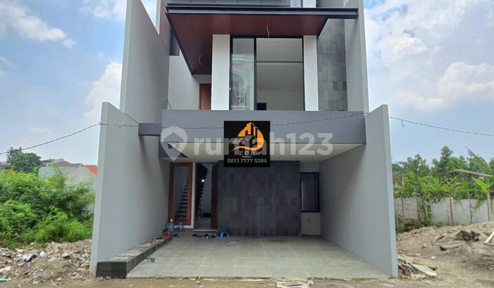 T88.Rumah Baru Design Modern Dalam Cluster Di Jagakarsa Jaksel
