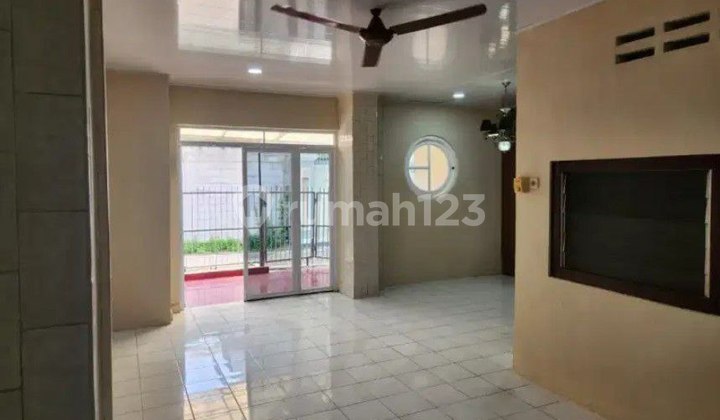 J365.Rumah 1,5 Lt TERMURAH di Bendungan Hilir Tanah Abang Jakpus 2
