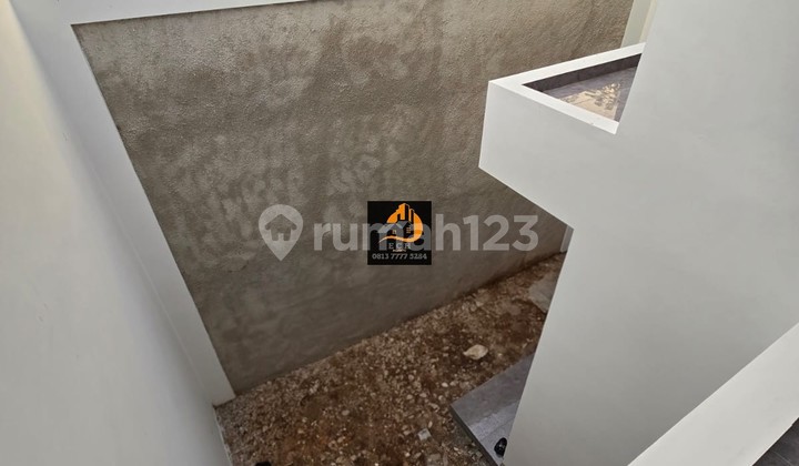 Rumah Baru Dlm Komplek Design Classic di Duren Sawit Jaktim/Tp99 2