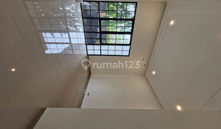 Jk317.rumah Baru Mewah 3 Lantai Area Premium Tomang Jakarta Barat 2