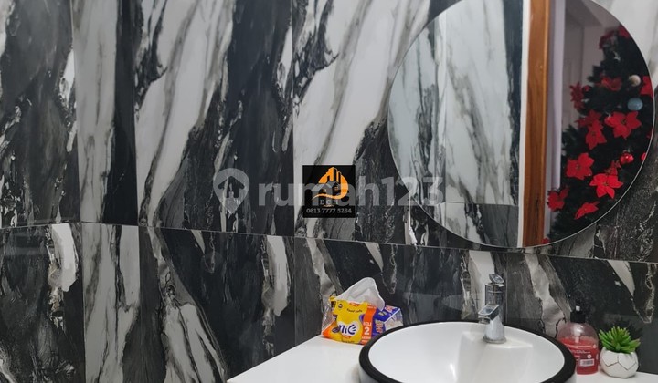 Luxury Private Pool House for Quick Sale in Jatiwarna, Bekasi/TP78 2