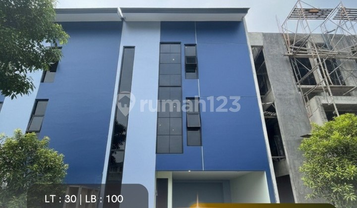 3.5-Story House Ready to Occupy in Condet, East Jakarta*/S916 3.5-Story House Ready to Occupy in Condet, East Jakarta*/S916