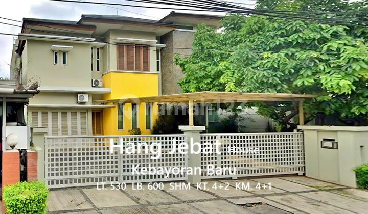 J411. Nice house in the elite area of Hang Jebat Street, Kebayoran Baru, South Jakarta.
