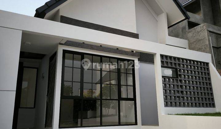 Dijual. Rumah Bagus Di Miles, Bsb City Dekat Universitas Dan Mall 2