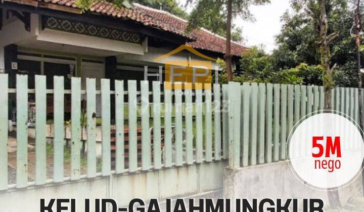 Dijual Rumah Di Kelud Gajahmungkur Classic Bagus 1