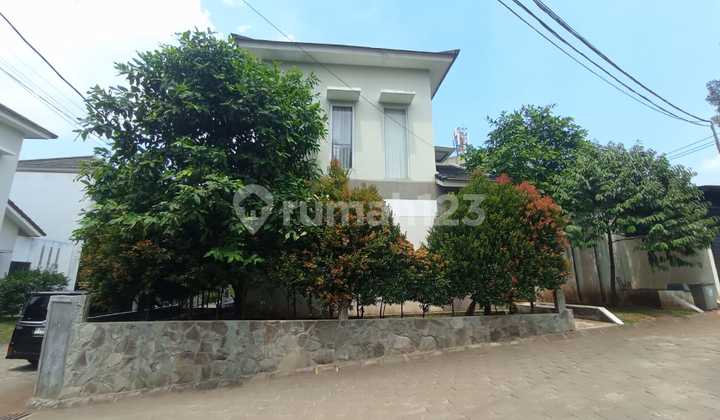 2-Story Hook House, Furnished at Dicasa39 Townhouse Cibubur, Pulo Street, Leuwinanggung, Tapos, Depok