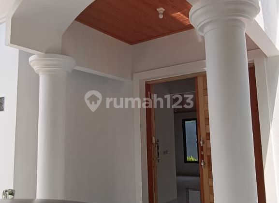 For Sale Newly Renovated House, Serene &amp; Ready to Occupy, Near Public Facilities, Near Security Post, Located in Bukit Golf Riverside Residence Cimanggis 2