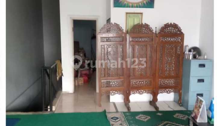 Di Jual Ruko Lokasi Ramai Dan Strategis Di Raffles Hills Cibubur 2