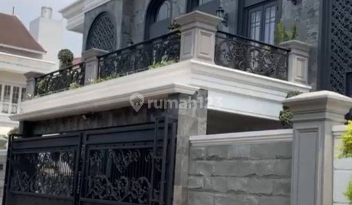 Dijual Rumah Mewah Dengan Kolam Renang Di Citra Gran Cibubur 2