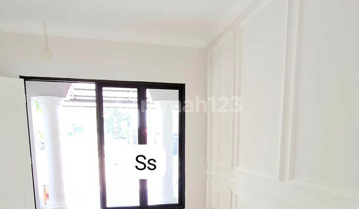 Dijual Rumah Kota Wisata, Like New, Cluster Nyaman Dekat Mall, Dan Sekolah. 2