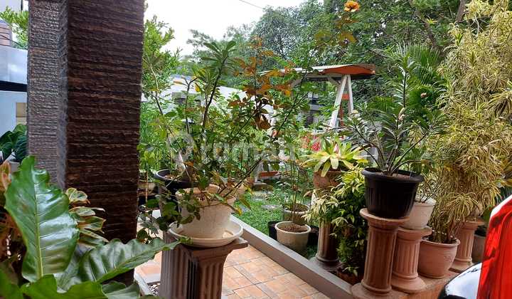 For Sale Beautiful Move-in Ready House, Neat Location at Bukit Golf Riverside Cimanggis Depok. 2