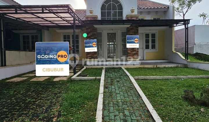 For Sale &amp; for Rent House Within a Cluster in Citra Gran Cibubur