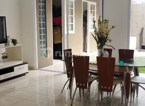 Dijualrumah 2 Lantai Siap Huni Di Second Boulevard Legenda Wisata 2