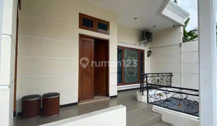 Dijual Bu Rumah Mewah Aman Cantik Strategis Ciracas Jakarta Timur  2