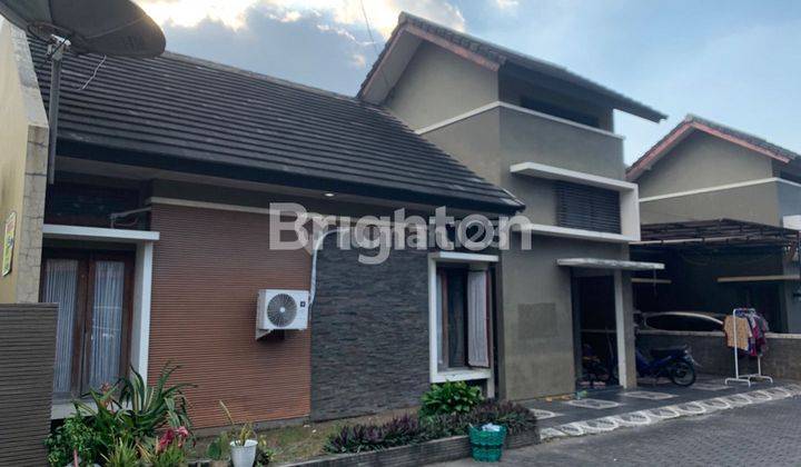 SOLO, GENTAN : RUMAH DALAM CLUSTER PERUMAHAN 2